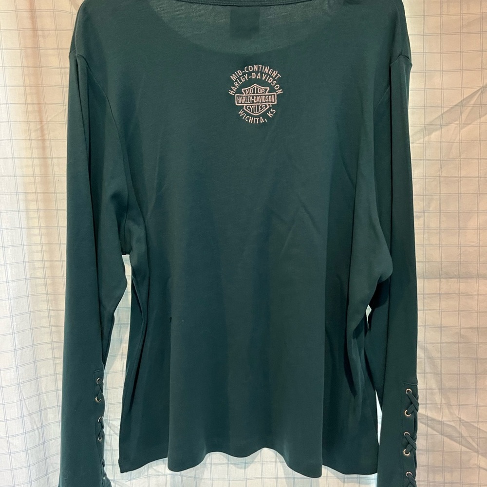 Harley-Davidson long sleeve top - new